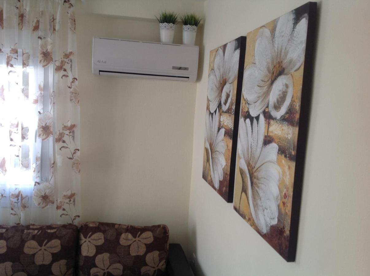 Myparalia Apartament ***** Exteriör bild